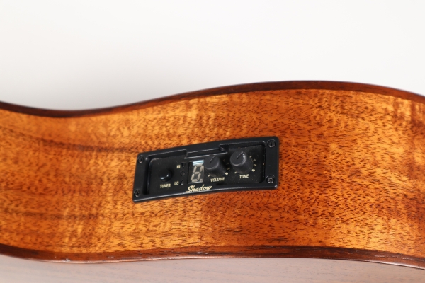 Preview: Kala Bass Ukulele Acacia Fretted Ausstellungsstück