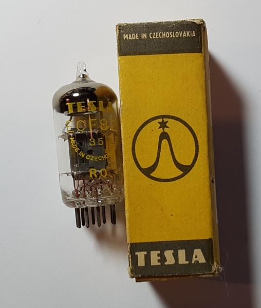 Tesla ECF82 Röhre